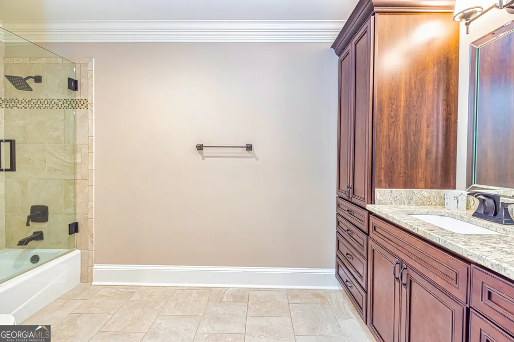 131 Lincoln RD Tyrone, GA 30290