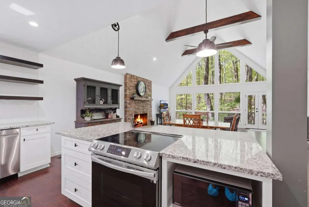 225 Windflower DR Big Canoe, GA 30143