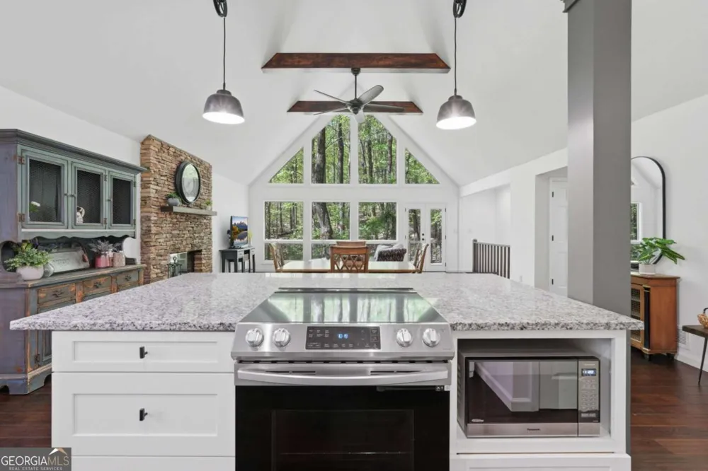 225 Windflower DR Big Canoe, GA 30143