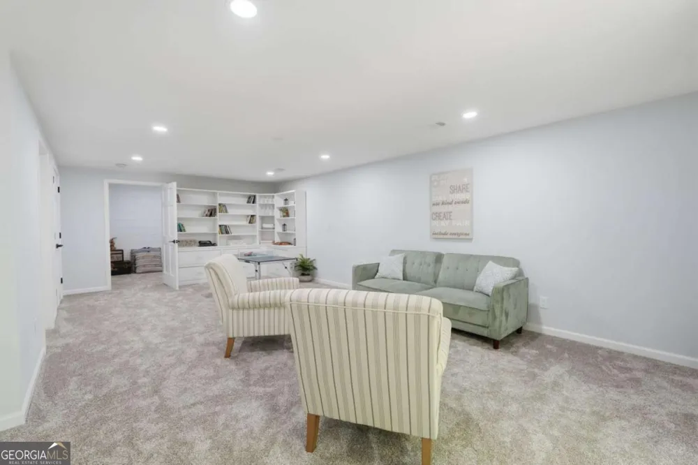 225 Windflower DR Big Canoe, GA 30143