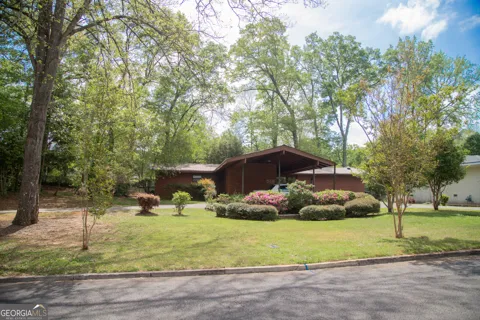703 Greenwood RD