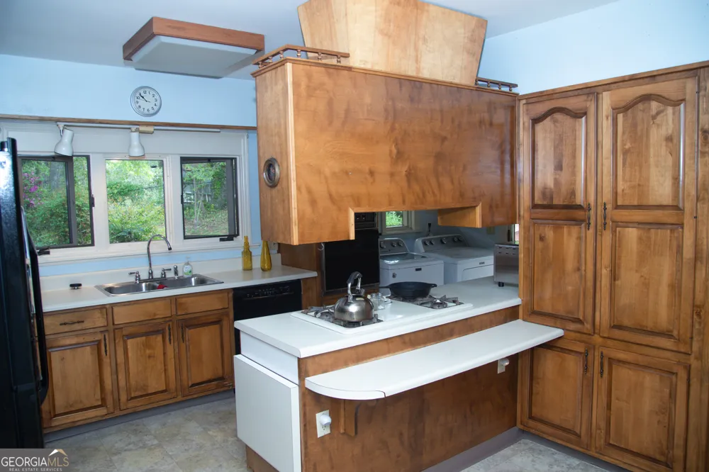 703 Greenwood RD Thomaston, GA 30286