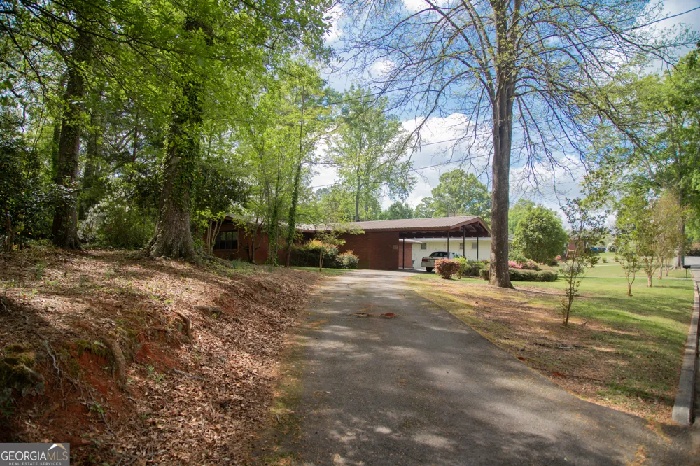 703 Greenwood RD Thomaston, GA 30286
