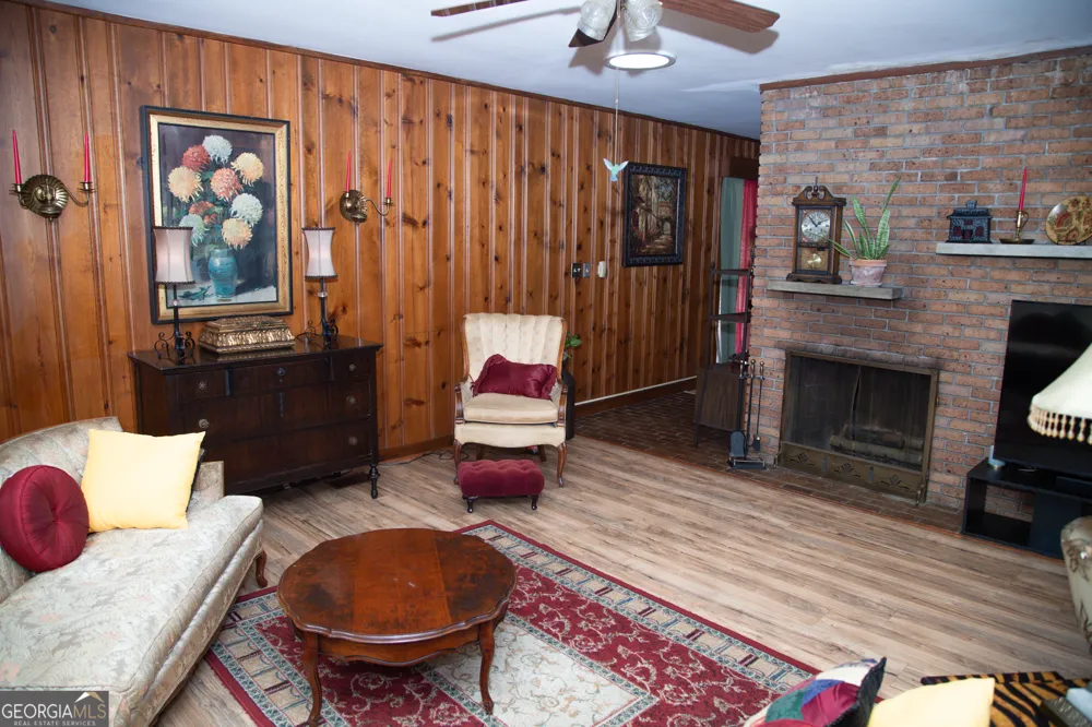 703 Greenwood RD Thomaston, GA 30286