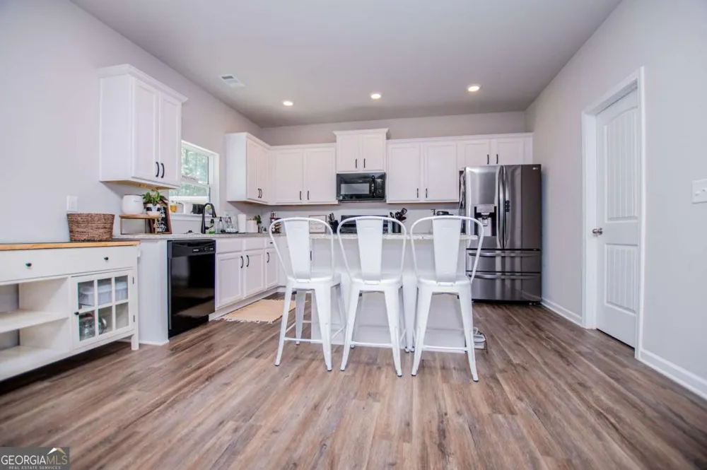 512 Silver Leaf PKWY Bremen, GA 30110