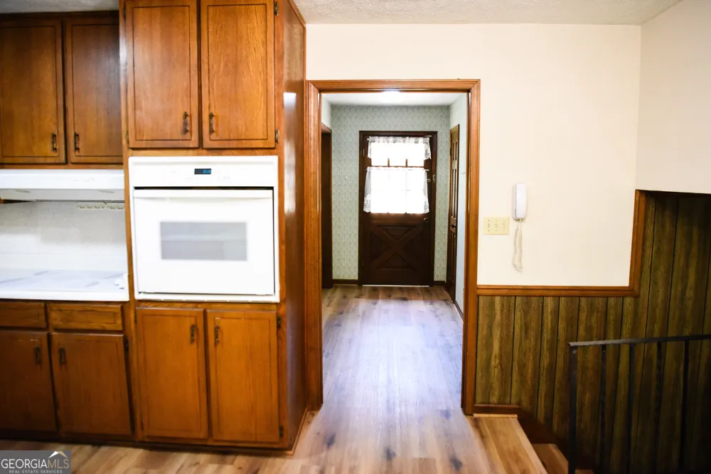 50 Frasier DR Brooks, GA 30205