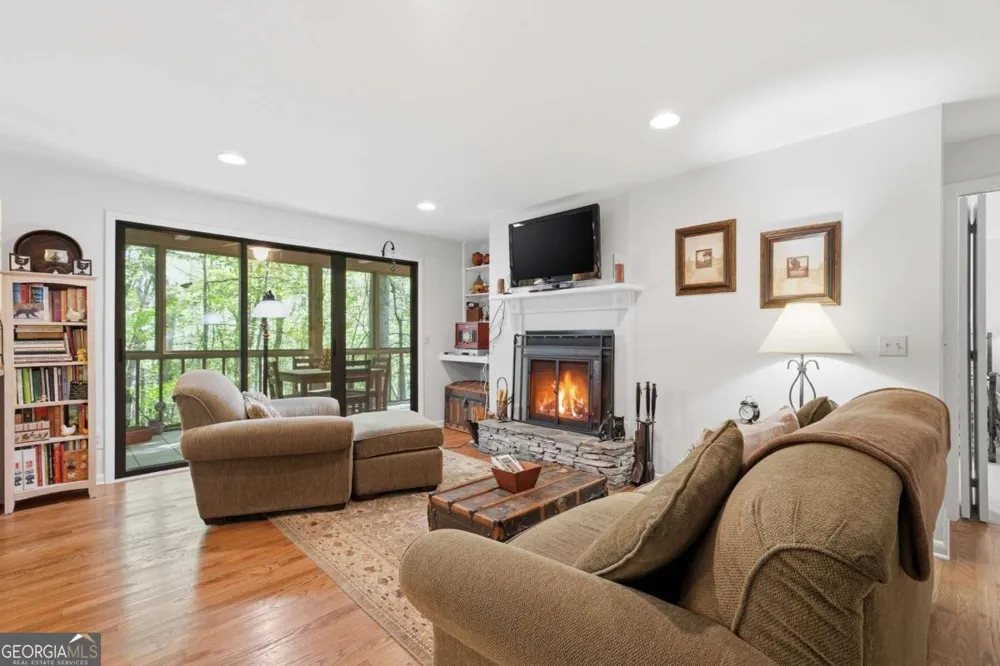 135 Chestnut Rise TRL Jasper, GA 30143
