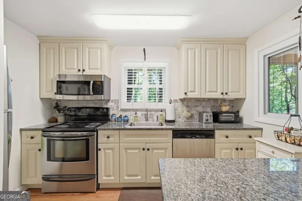 135 Chestnut Rise TRL Jasper, GA 30143