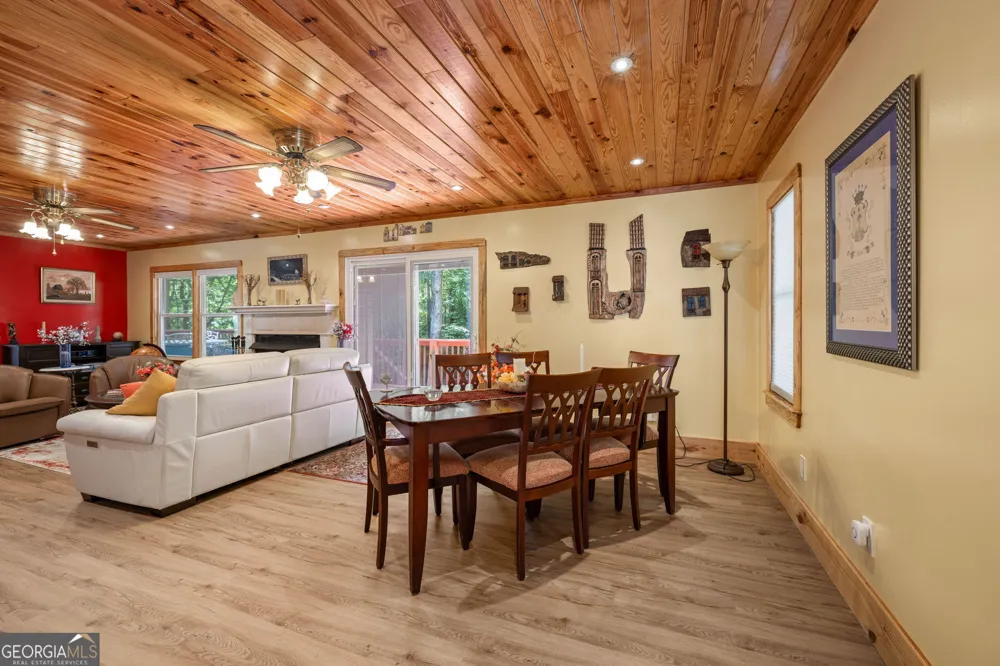 530 N Quail TRL Clarkesville, GA 30523