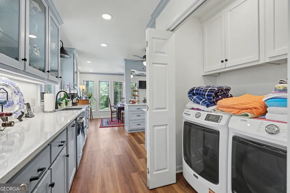 1067 O V Justus RD Rabun Gap, GA 30568