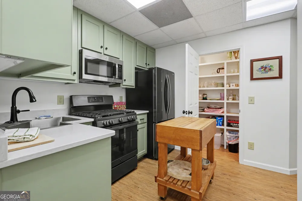 1067 O V Justus RD Rabun Gap, GA 30568