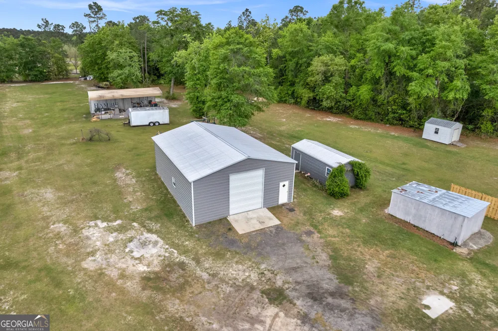 897 Empire RD Jesup, GA 31545