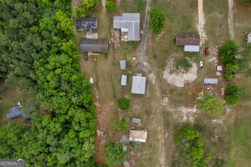 897 Empire RD Jesup, GA 31545
