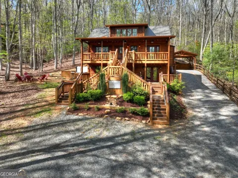185 Locust LN