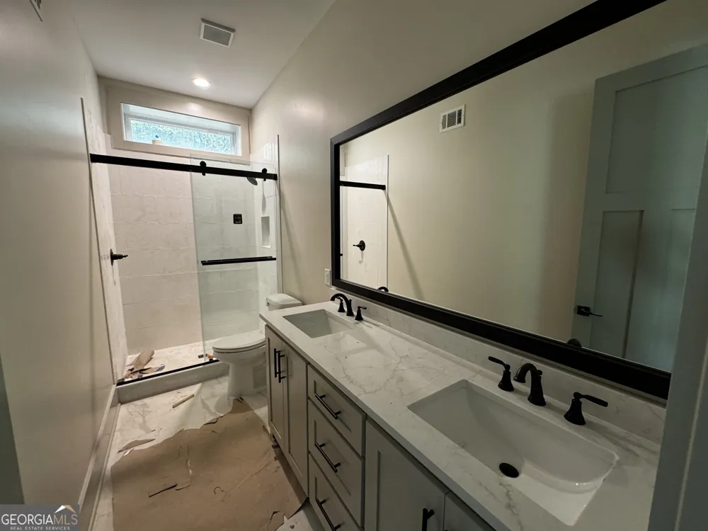 260 Edgewater TRL S Toccoa, GA 30577