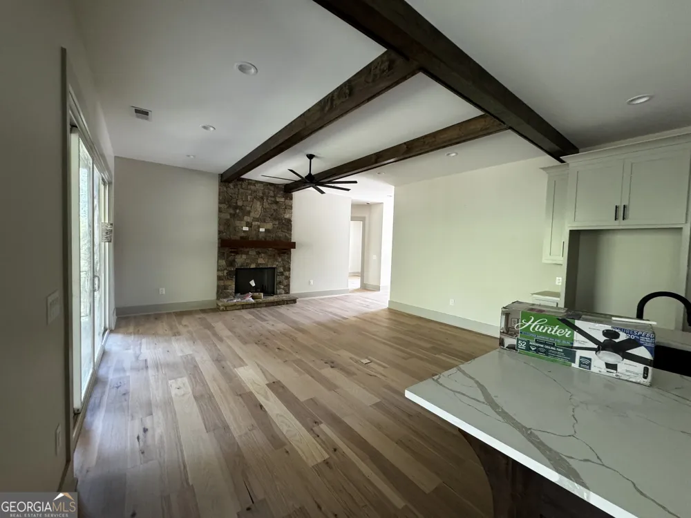 260 Edgewater TRL S Toccoa, GA 30577