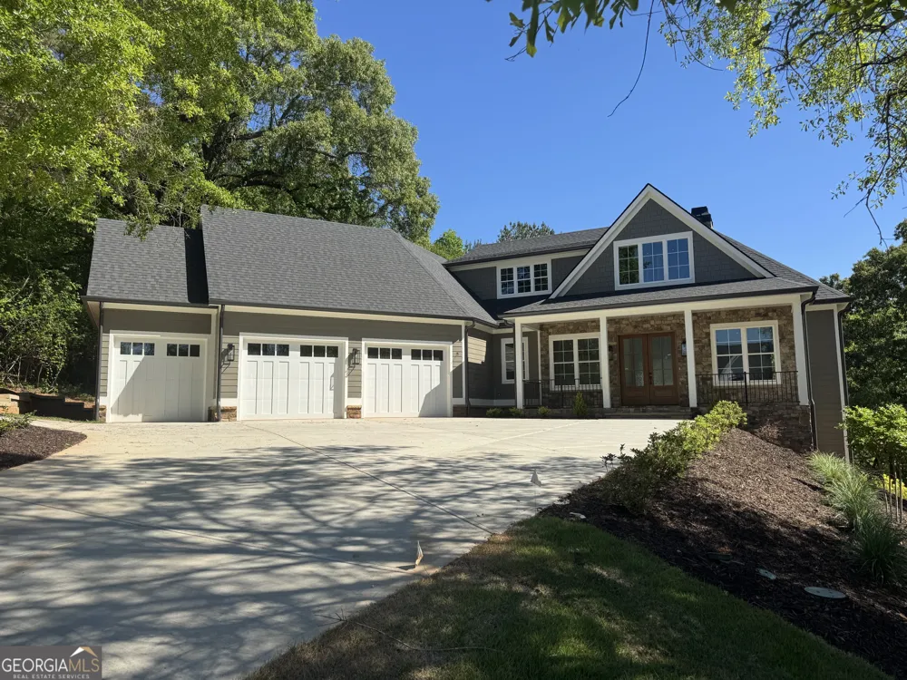 260 Edgewater TRL S Toccoa, GA 30577