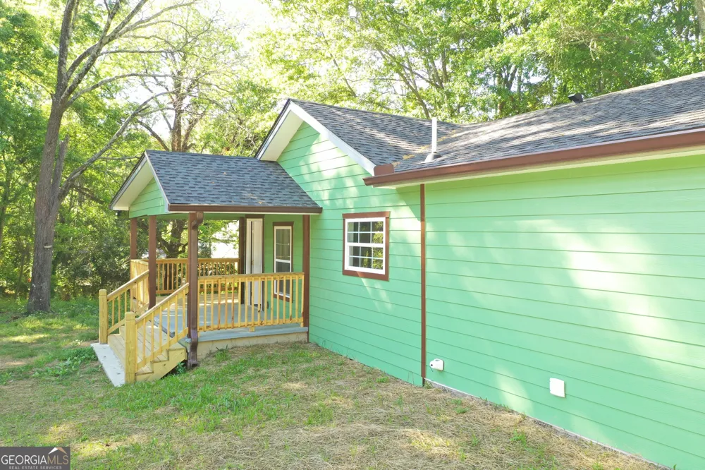 109 Vernon ST Toccoa, GA 30577