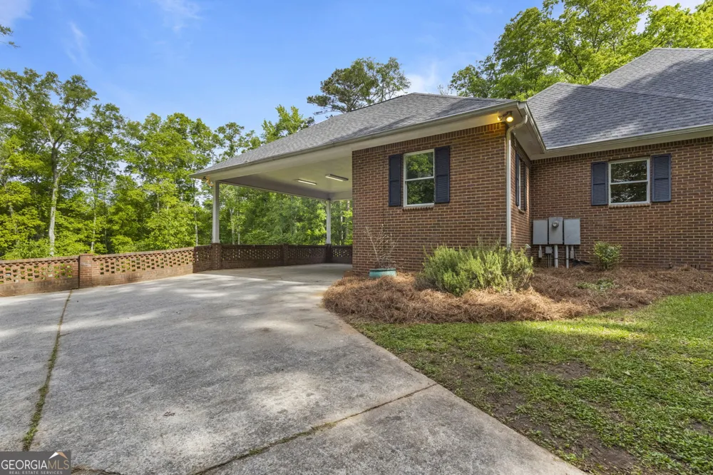 54 Meadow LN Hawkinsville, GA 31036