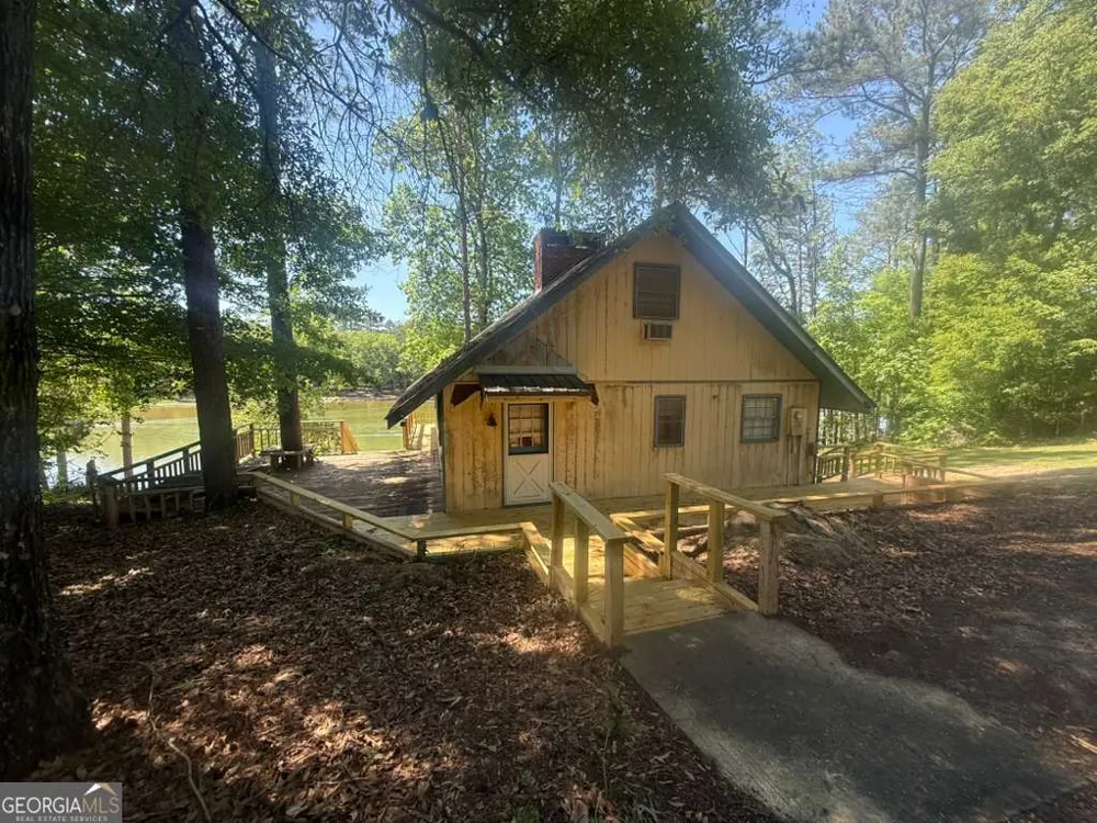 460 Lakeview RD Abbeville, AL 36310
