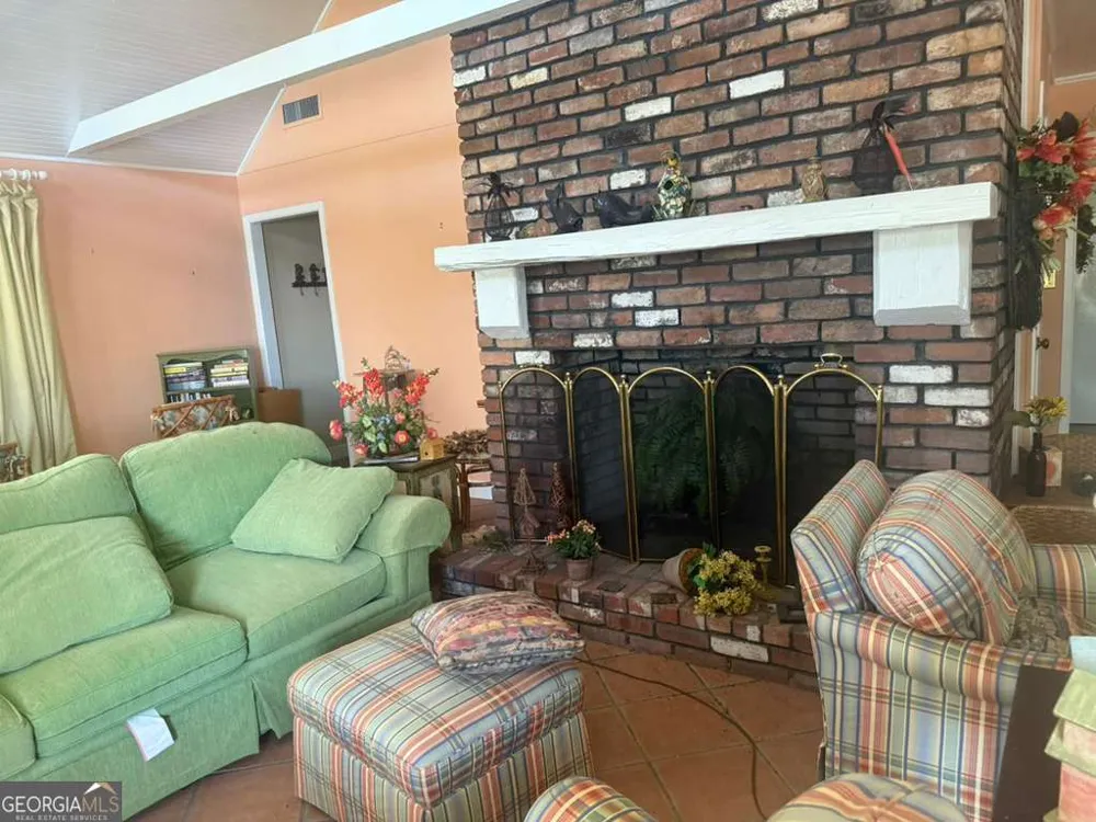 460 Lakeview RD Abbeville, AL 36310