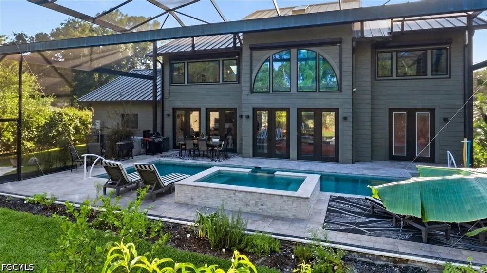 Waxmyrtle Way Naples, FL 34109