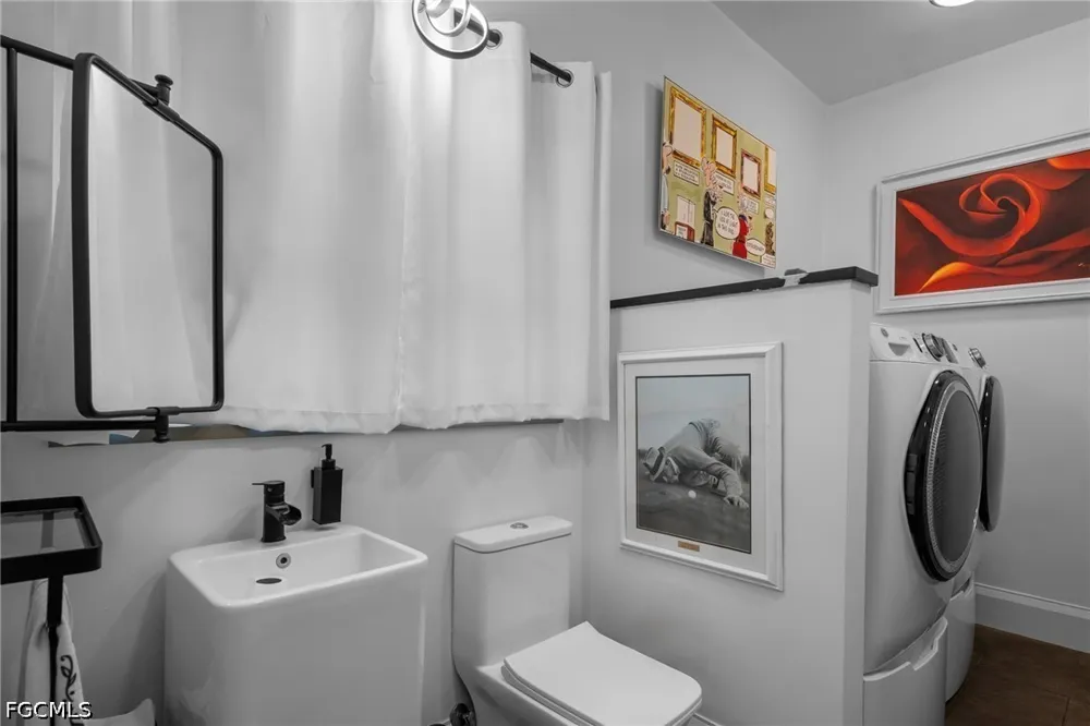Waxmyrtle Way Naples, FL 34109
