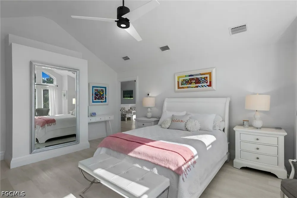 Waxmyrtle Way Naples, FL 34109