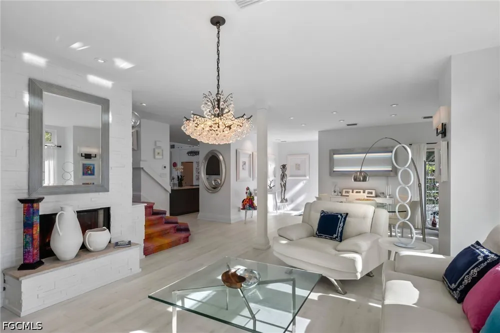 Waxmyrtle Way Naples, FL 34109