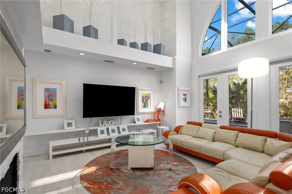 Waxmyrtle Way Naples, FL 34109