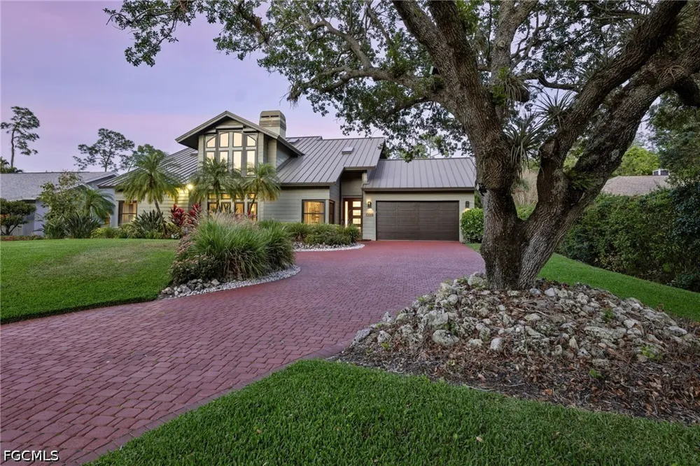 Waxmyrtle Way Naples, FL 34109