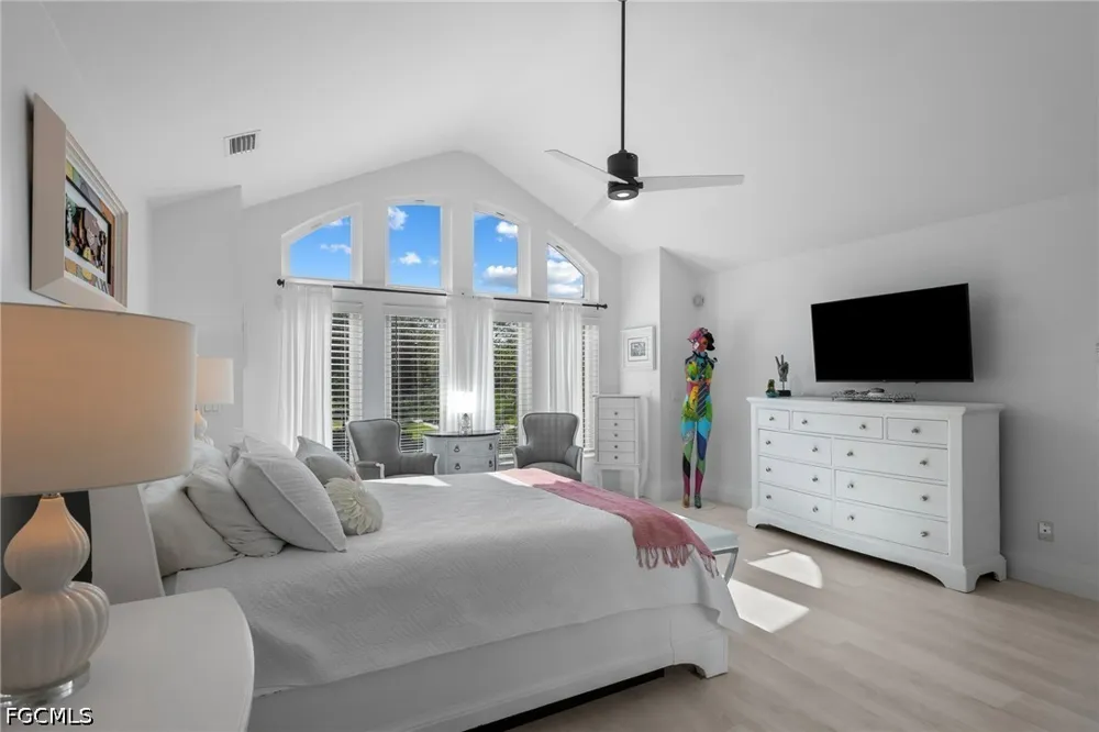 Waxmyrtle Way Naples, FL 34109