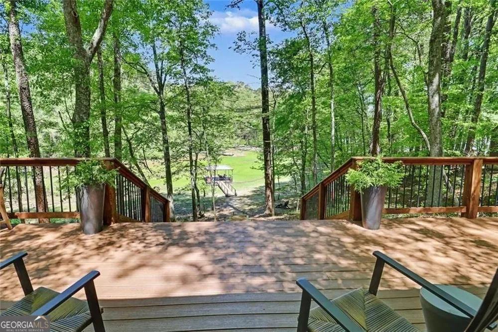 159 Manor Oak TRL Toccoa, GA 30577