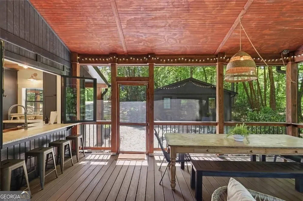 159 Manor Oak TRL Toccoa, GA 30577