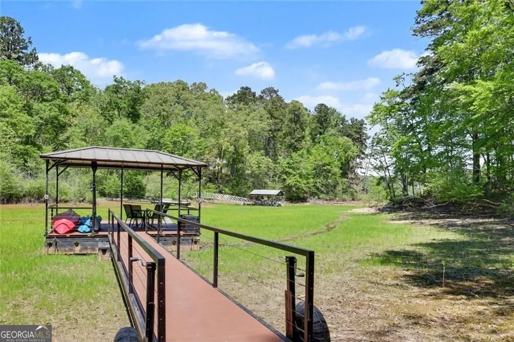 159 Manor Oak TRL Toccoa, GA 30577