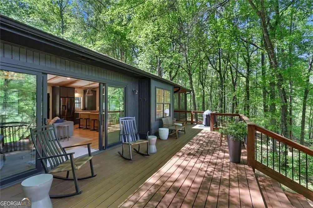 159 Manor Oak TRL Toccoa, GA 30577