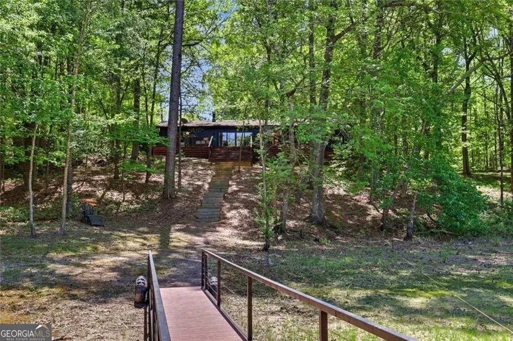 159 Manor Oak TRL Toccoa, GA 30577