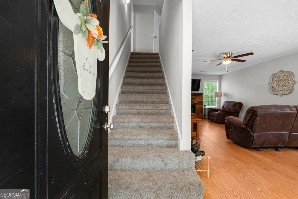 6094 Old Zebulon RD Concord, GA 30206