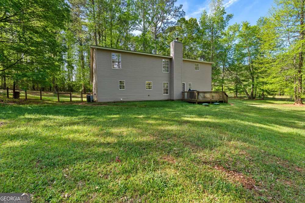 6094 Old Zebulon RD Concord, GA 30206