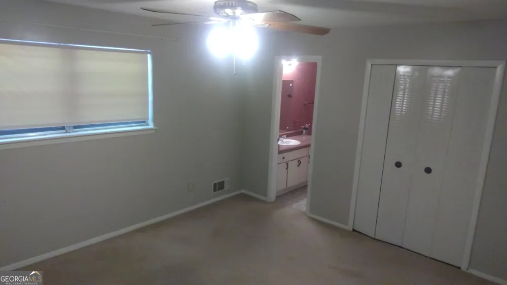 4701 Flat Shoals 42A RD Union City, GA 30291