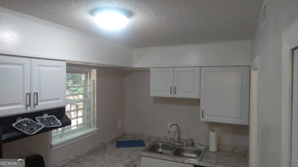 4701 Flat Shoals 42A RD Union City, GA 30291