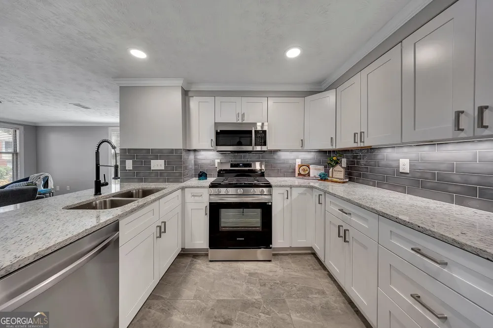 1321 Keys Lake DR NE Brookhaven, GA 30319