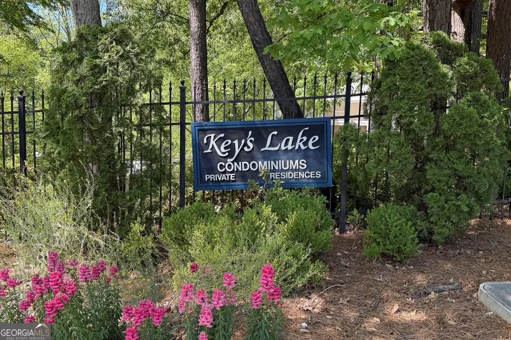 1321 Keys Lake DR NE Brookhaven, GA 30319