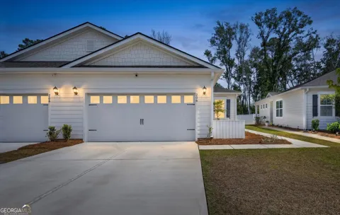 208 Holloway HL