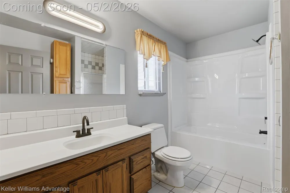 28800 Sibley Road Huron Charter Township, MI 48174