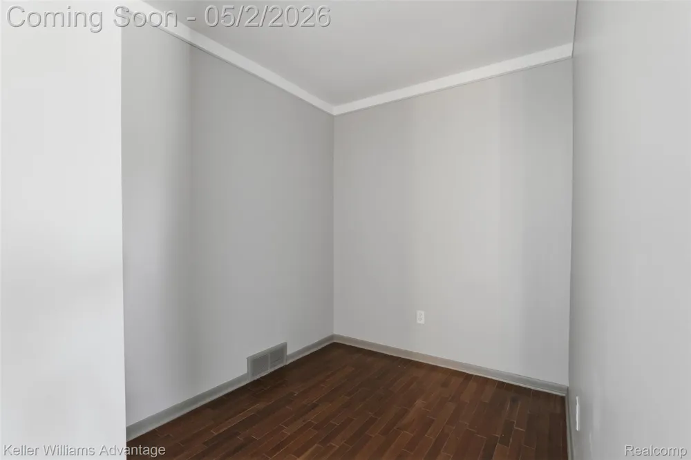 28800 Sibley Road Huron Charter Township, MI 48174