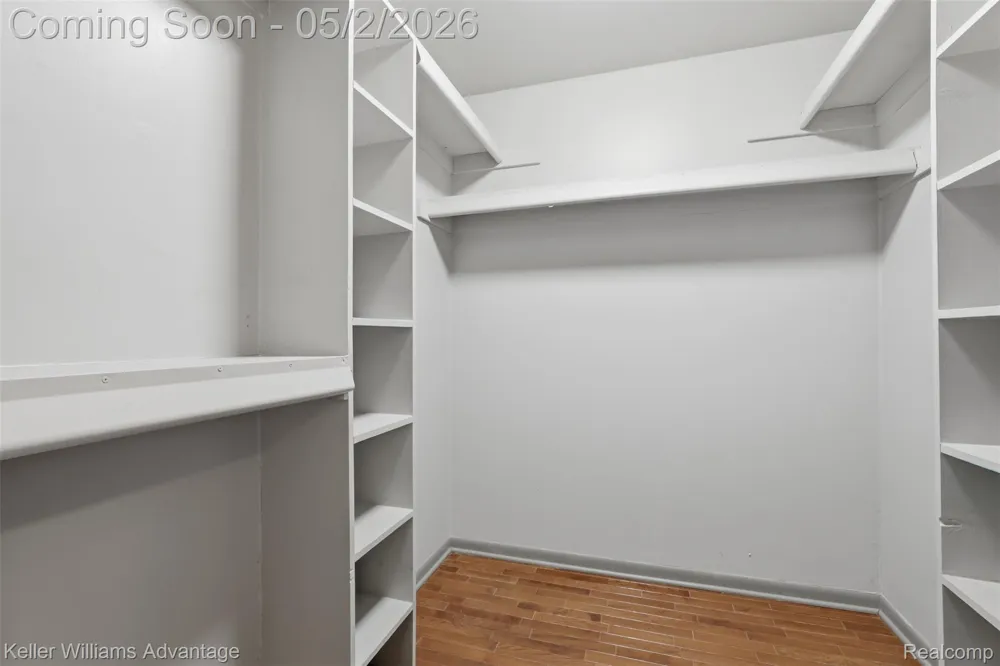 28800 Sibley Road Huron Charter Township, MI 48174