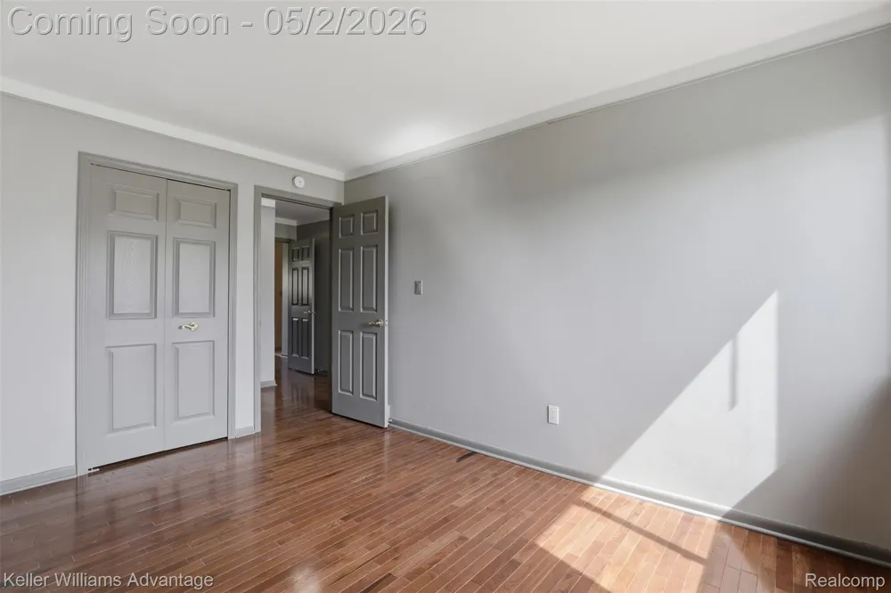 28800 Sibley Road Huron Charter Township, MI 48174