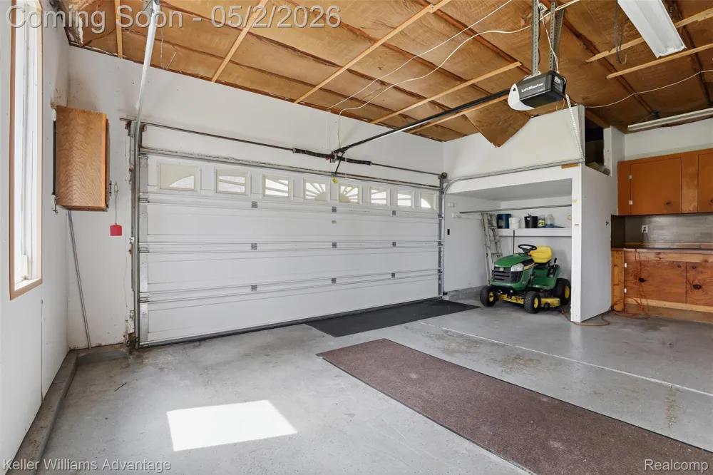 28800 Sibley Road Huron Charter Township, MI 48174
