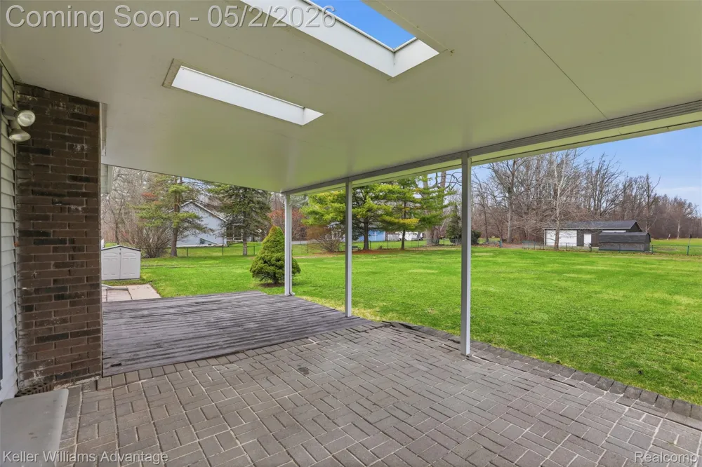 28800 Sibley Road Huron Charter Township, MI 48174